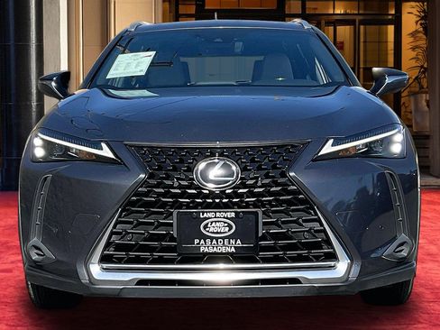 Used 2024 Lexus UX 250h FWD image 3