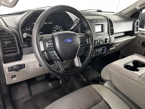 Used 2019 Ford F150 XL w/ Equipment Group 101A Mid AWD/4WD image 15