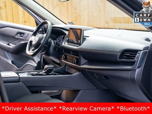 Used 2024 Nissan Rogue S FWD image 17