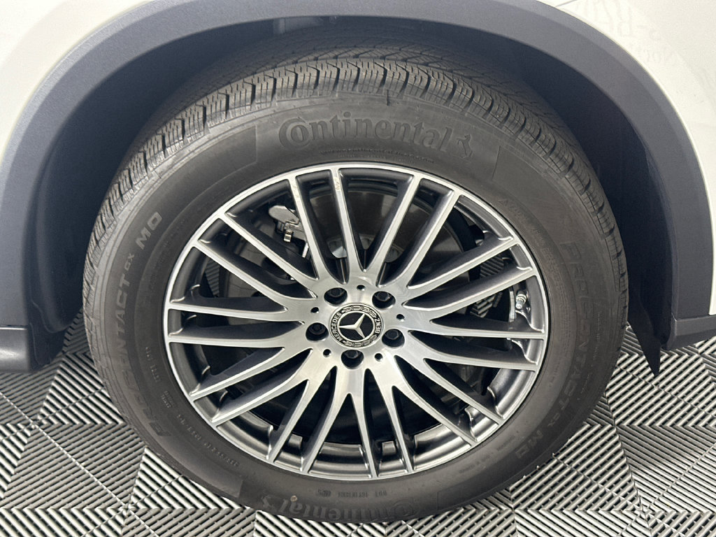 Certified 2026 Mercedes-Benz GLC 300 image 13