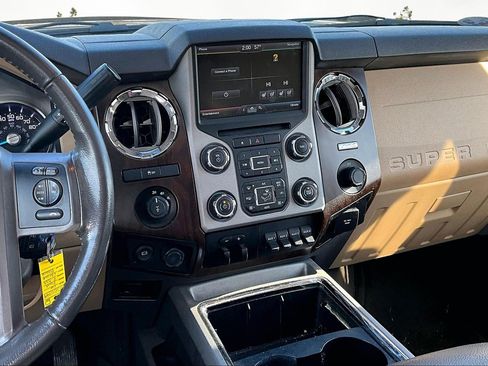 Used 2016 Ford F350 Lariat w/ Lariat Ultimate Package image 6