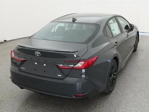 New 2026 Toyota Camry SE image 8