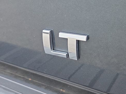 Used 2018 Chevrolet Silverado 1500 LT image 9