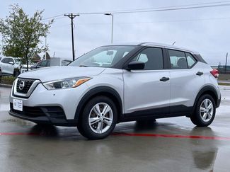 Used 2020 Nissan Kicks S video 2
