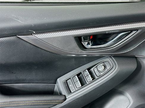 Used 2021 Subaru Crosstrek 2.5i Limited w/ Popular Package #4 image 17