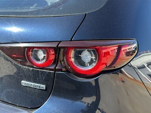 Used 2025 MAZDA MAZDA3 s Sport image 9