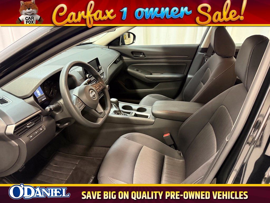 Used 2023 Nissan Altima 2.5 S FWD image 6