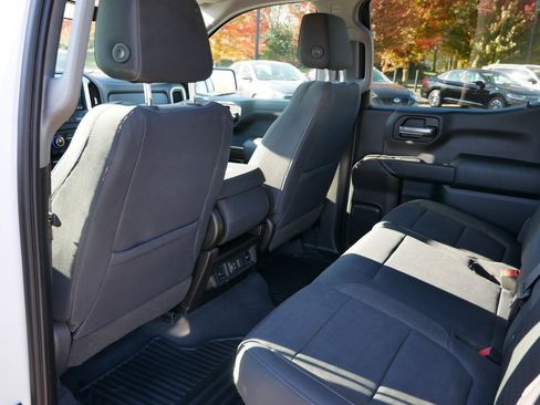 Used 2019 Chevrolet Silverado 1500 LT image 8