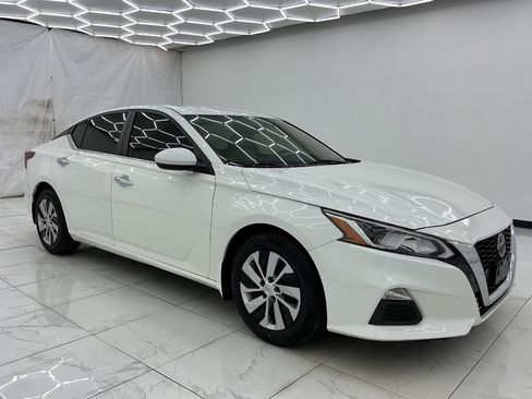 Used 2019 Nissan Altima 2.5 S FWD image 7