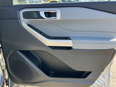 Used 2023 Ford Explorer XLT w/ Equipment Group 202A image 24