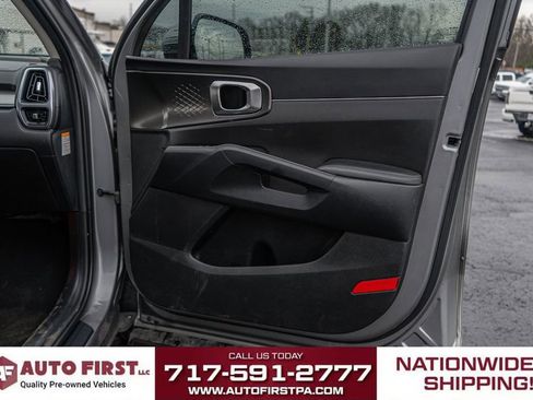 Used 2023 Kia Sorento EX image 15