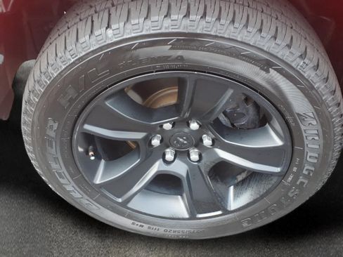 Used 2021 RAM 1500 Big Horn AWD/4WD image 9