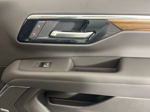 New 2026 Chevrolet Tahoe High Country image 11