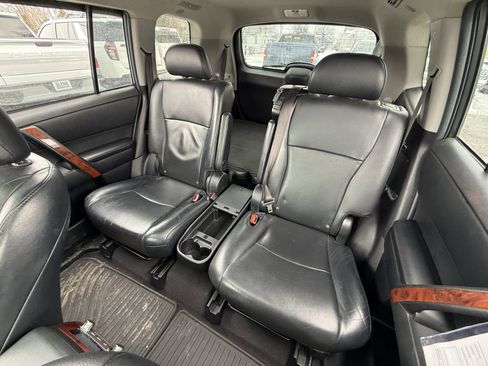 Used 2012 Toyota Highlander Limited w/ Tow Pkg image 25