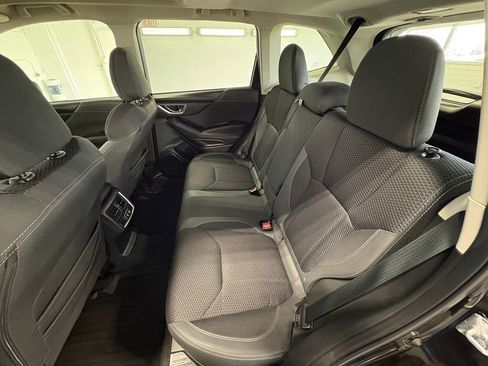 Used 2024 Subaru Forester Premium image 28