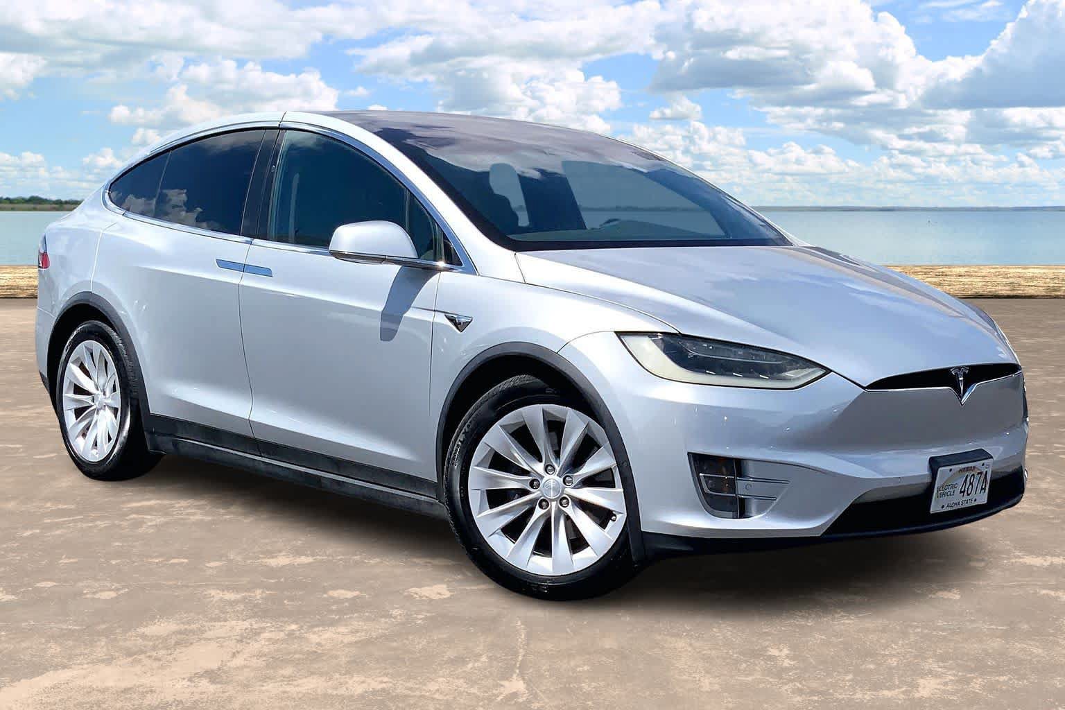 Used 2017 Tesla Model X 75D AWD/4WD image 21