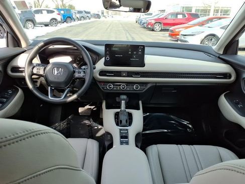 Certified 2026 Honda HR-V EX-L image 6