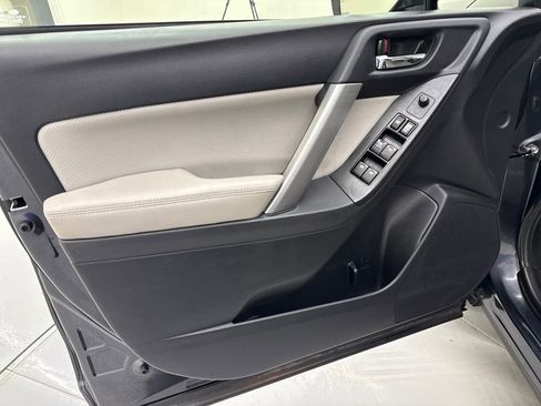 Used 2015 Subaru Forester 2.5i Limited w/ Popular Package #1 image 11