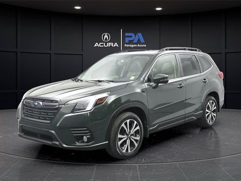 Used 2023 Subaru Forester Limited AWD/4WD image 1