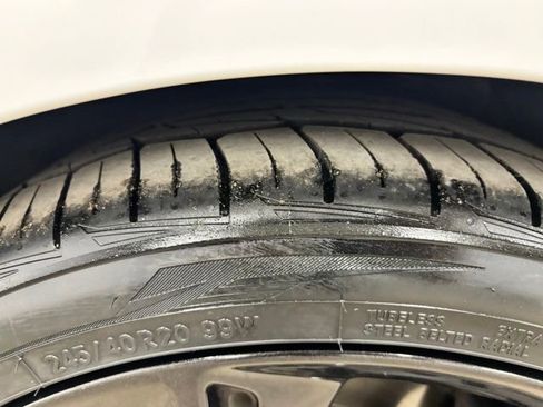 Used 2022 Chevrolet Camaro SS RWD image 10