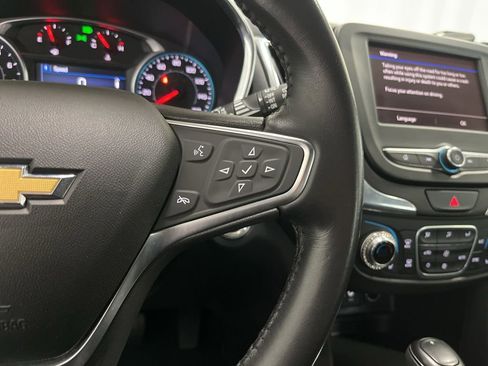Used 2020 Chevrolet Equinox LT image 7