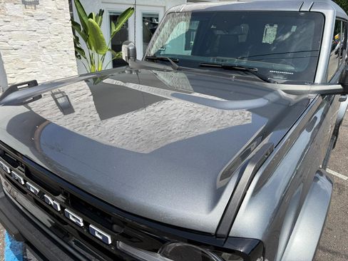 Used 2024 Ford Bronco Outer Banks AWD/4WD image 12