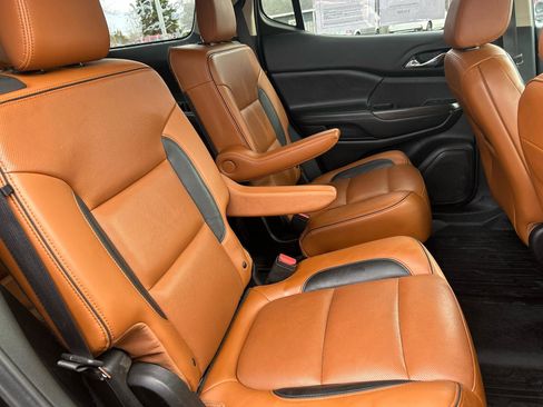 Used 2019 GMC Acadia SLT image 29