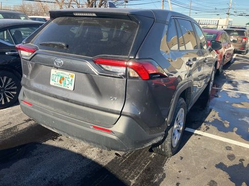 Used 2024 Toyota RAV4 LE image 3
