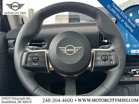 Certified 2025 MINI Cooper 2-Door Hardtop image 22