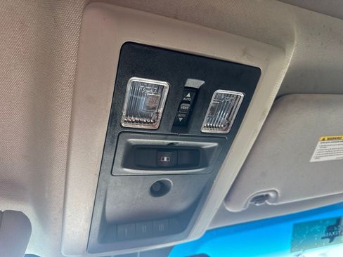 Used 2018 RAM 2500 Laramie AWD/4WD image 16