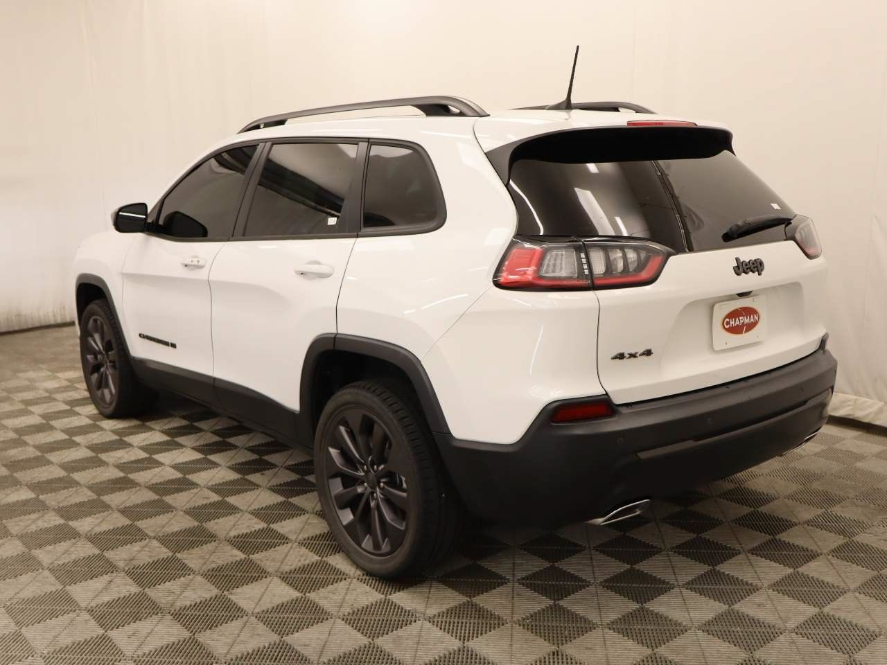 Used 2021 Jeep Cherokee Latitude Lux 80th Anniv w/ Quick Order Package 26U 80TH AWD/4WD image 3