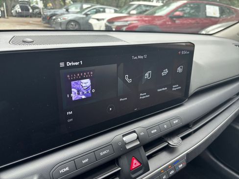 Used 2025 Kia K4 FWD image 20