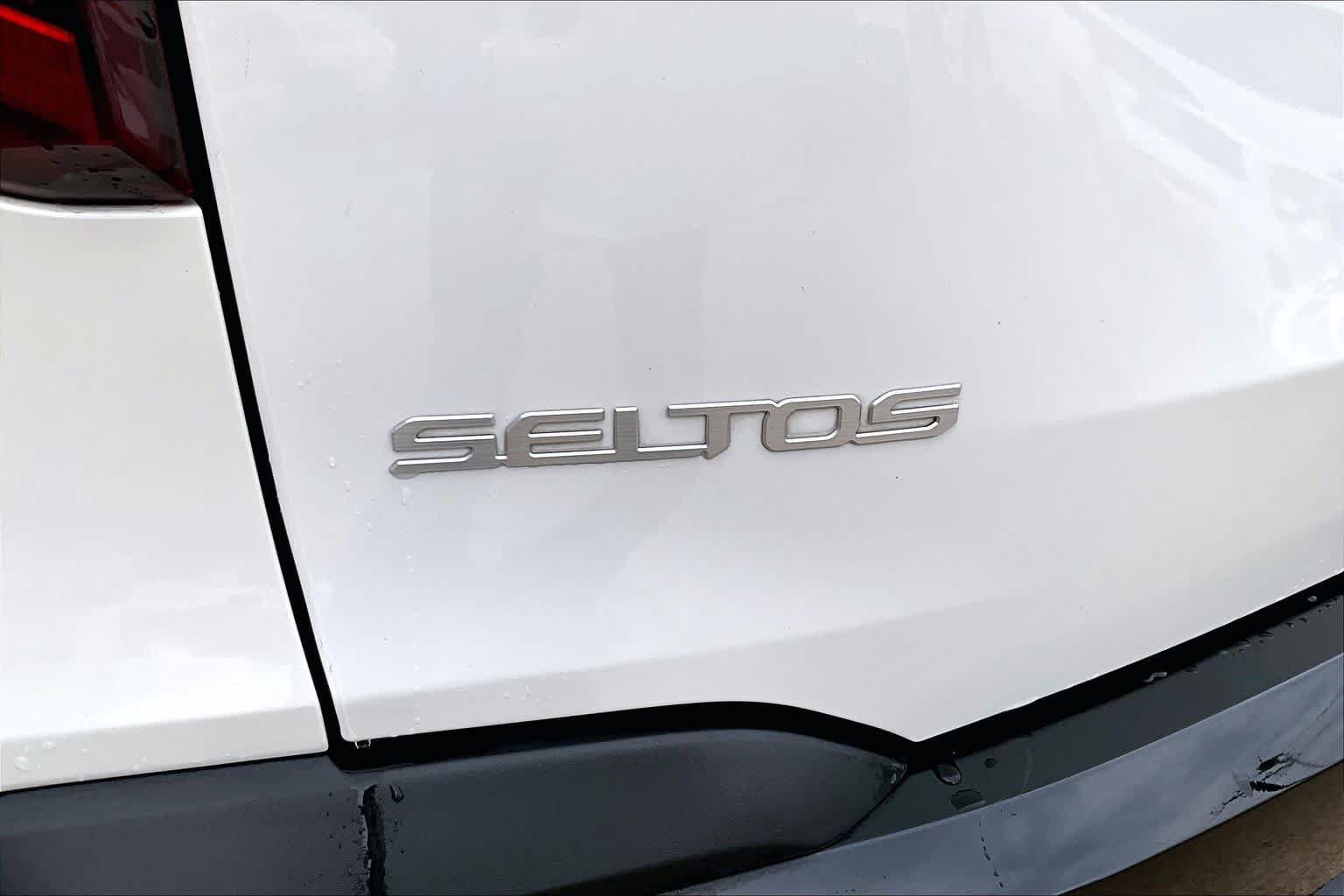 Used 2024 Kia Seltos SX AWD/4WD image 30