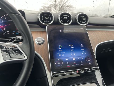 Certified 2024 Mercedes-Benz C 300 4MATIC Sedan image 31