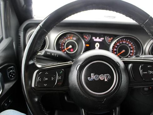 Used 2022 Jeep Wrangler Unlimited Sport AWD/4WD image 35