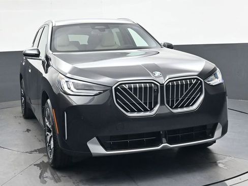 Used 2026 BMW X3 xDrive30i w/ Premium Package AWD/4WD image 11
