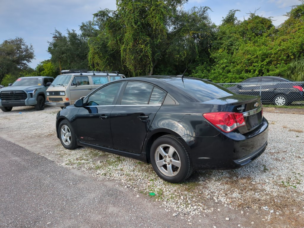 Used 2012 Chevrolet Cruze LT w/ RS Package FWD image 5