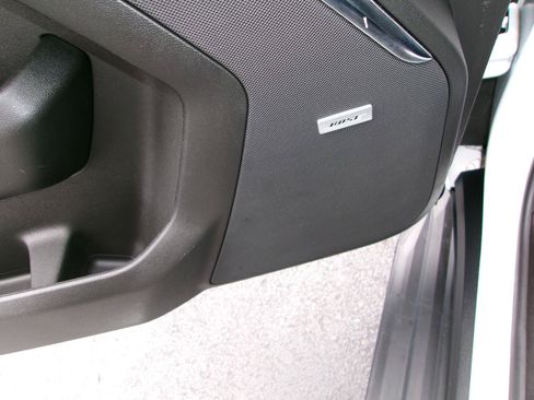 Certified 2025 GMC Yukon Denali AWD/4WD image 11