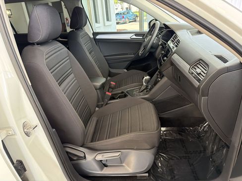 Certified 2024 Volkswagen Tiguan S FWD image 23