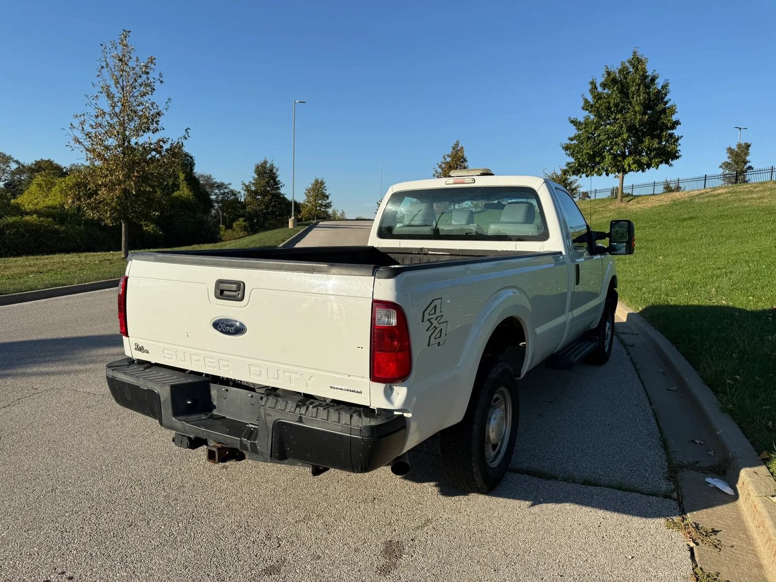 Used 2015 Ford F250 XL w/ Power Equipment Group AWD/4WD image 7