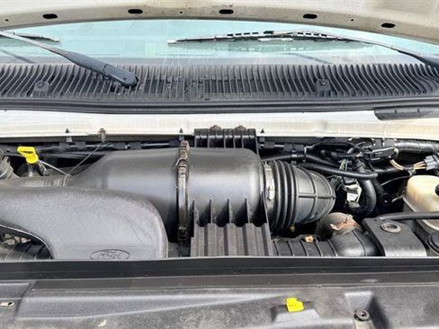 Used 2013 Ford E-250 and Econoline 250 RWD image 23