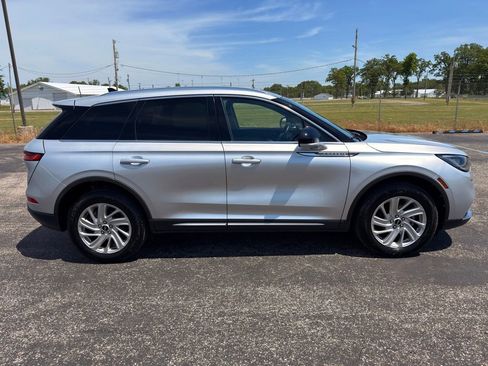 Used 2020 Lincoln Corsair FWD image 12