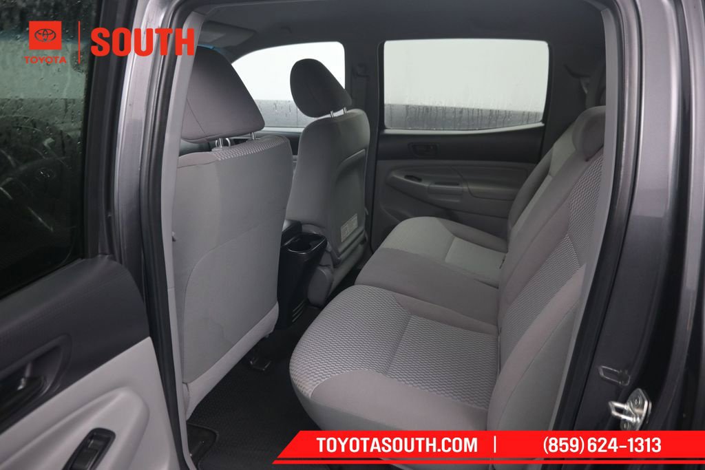 Used 2012 Toyota Tacoma 4x4 Double Cab w/ SR5 Pkg image 10