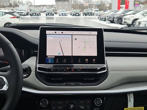 New 2026 Jeep Compass Limited image 24