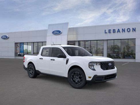 New 2025 Ford Maverick XLT image 7