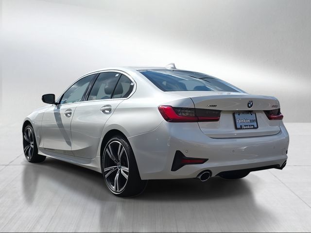 Used 2021 BMW 330i xDrive Sedan w/ Premium Package AWD/4WD image 5