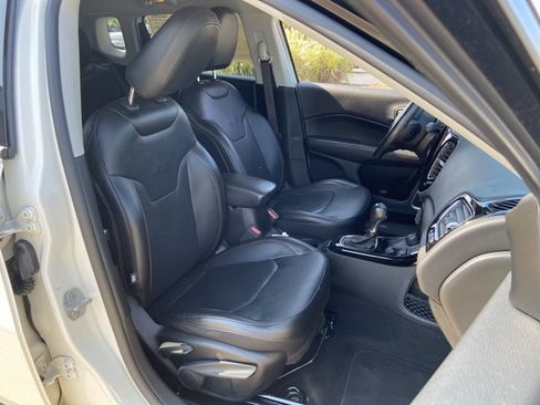 Used 2020 Jeep Compass Limited AWD/4WD image 20