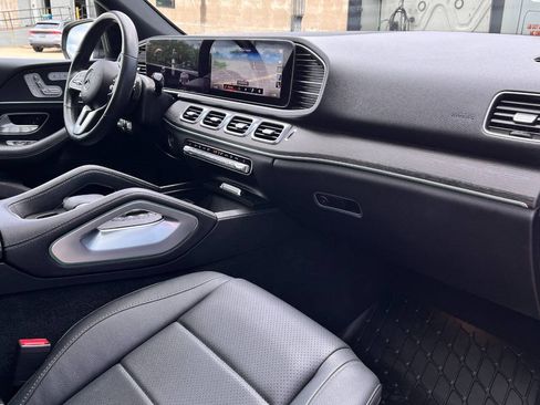 Used 2023 Mercedes-Benz GLE 350 4MATIC w/ Premium Package image 26