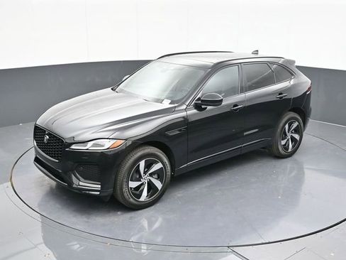 Used 2026 Jaguar F-PACE R-Dynamic S image 64