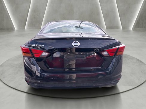 Used 2021 Nissan Altima 2.5 S w/ Driver Assist Package FWD image 4